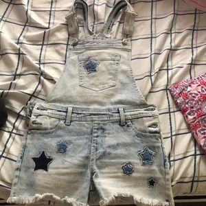 denim jumper is in perfect condition